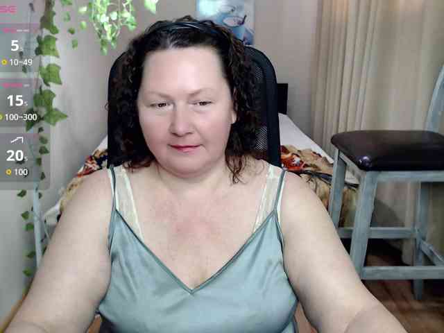 milf-hornys webcam