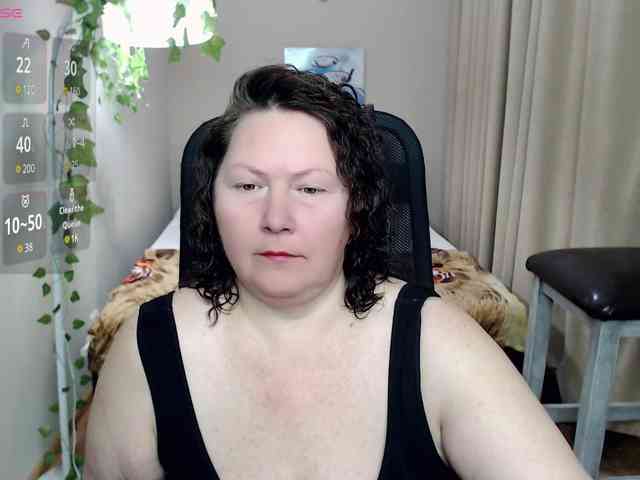 milf-hornys webcam