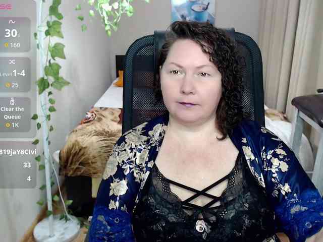 milf-hornys webcam