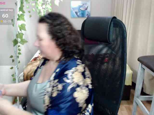 milf-hornys webcam
