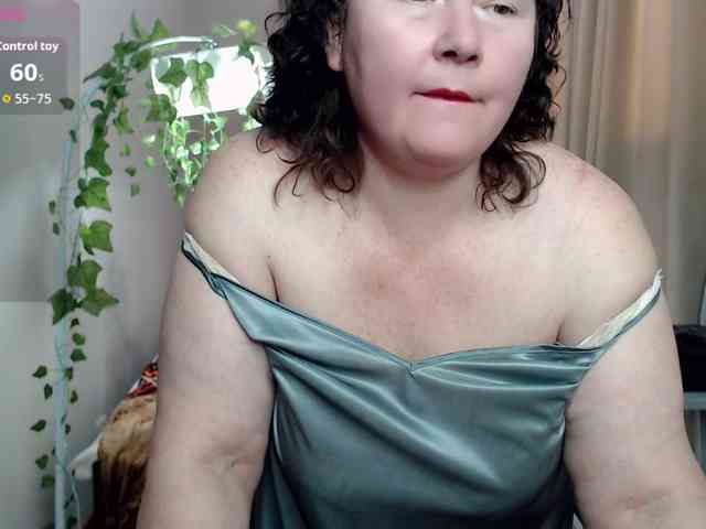 milf-hornys webcam