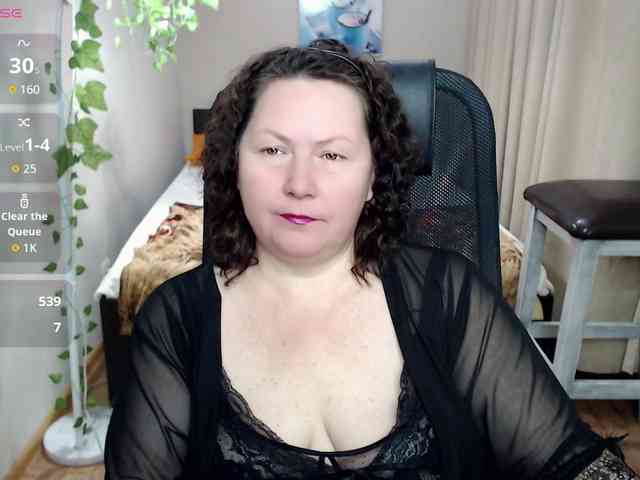 milf-hornys webcam
