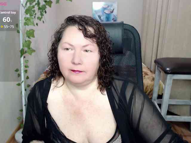 milf-hornys webcam