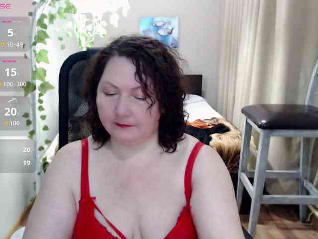 milf-hornys webcam