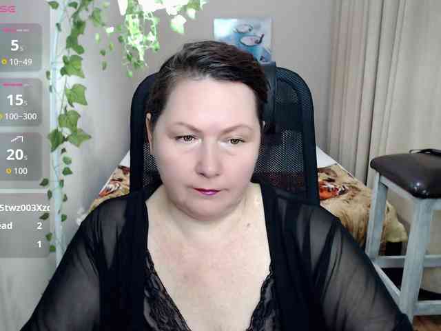 milf-hornys webcam