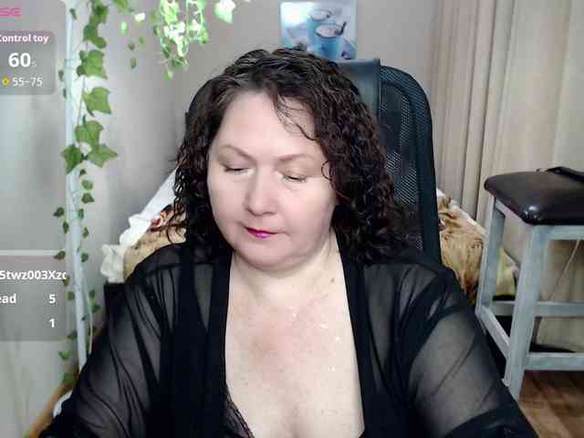 milf-hornys webcam