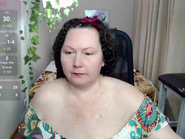 milf-hornys webcam