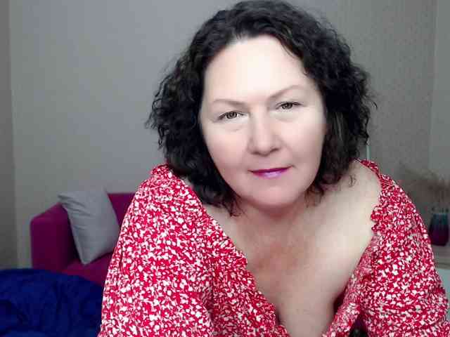 milf-hornys webcam