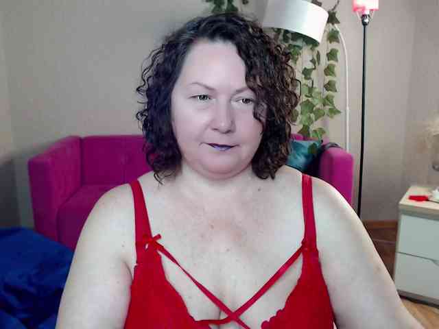 milf-hornys webcam