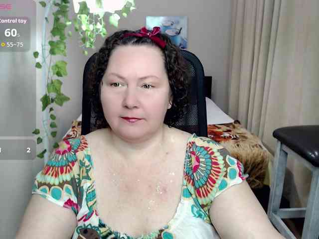 milf-hornys webcam
