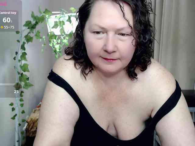 milf-hornys webcam