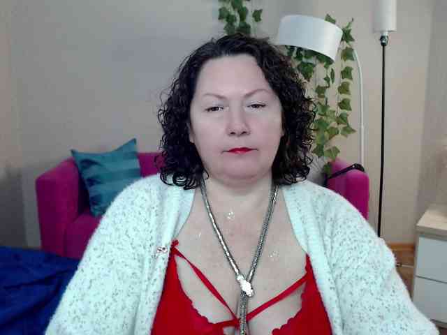 milf-hornys webcam