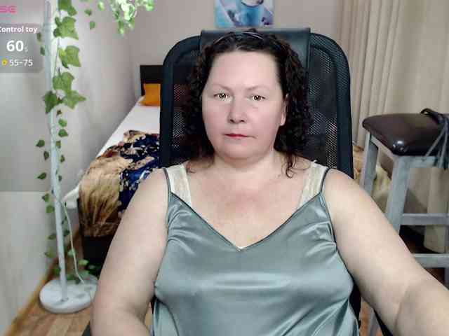milf-hornys webcam