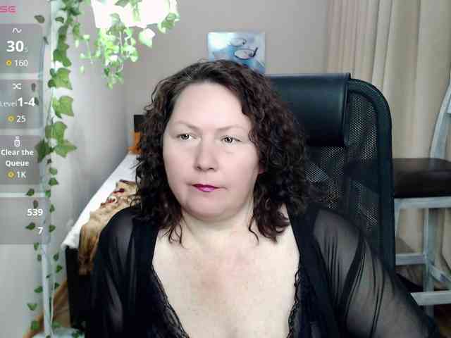milf-hornys webcam