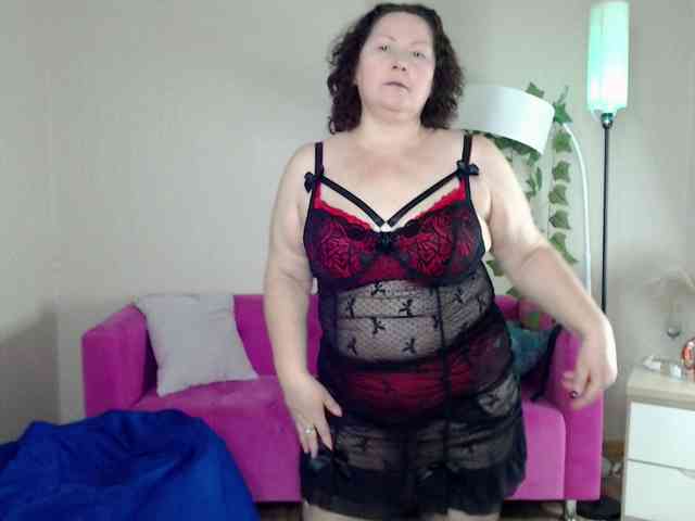 milf-hornys webcam