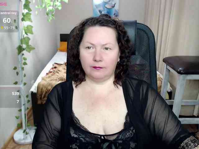 milf-hornys webcam