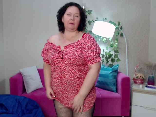 milf-hornys webcam