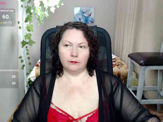 milf-hornys webcam