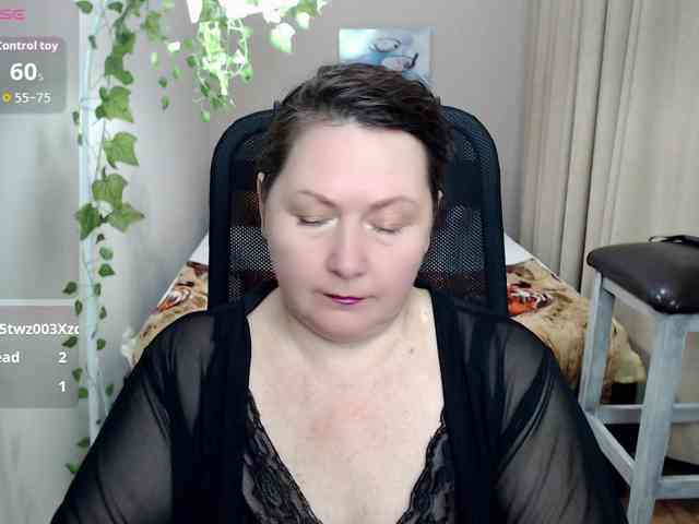 milf-hornys webcam