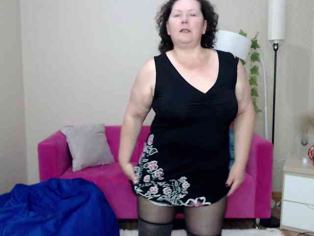 milf-hornys webcam