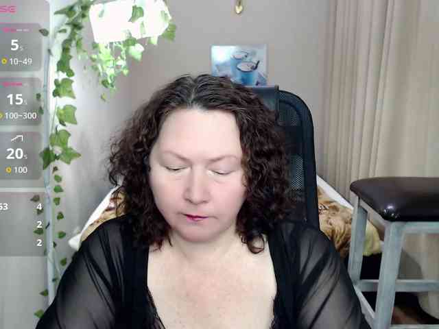 milf-hornys webcam