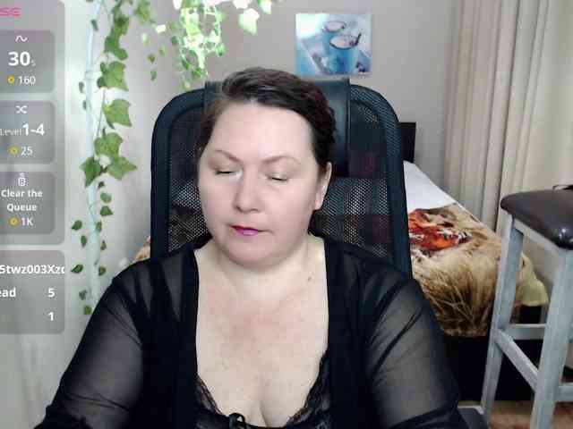 milf-hornys webcam