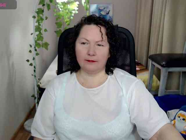 milf-hornys webcam