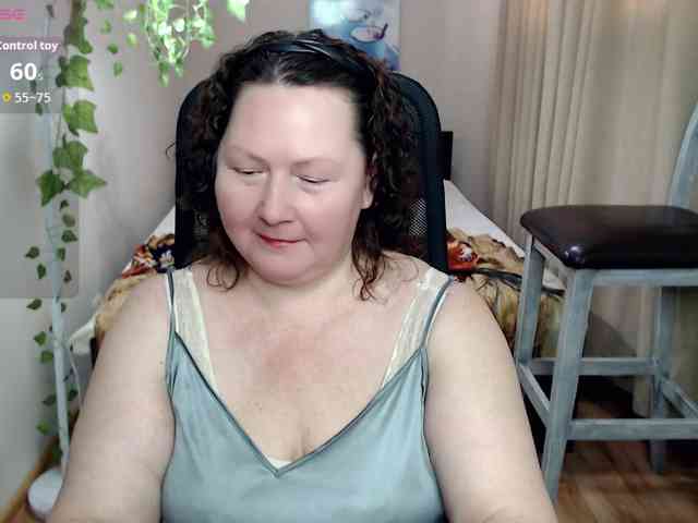 milf-hornys webcam
