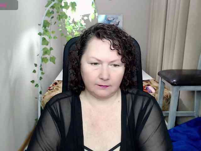 milf-hornys webcam