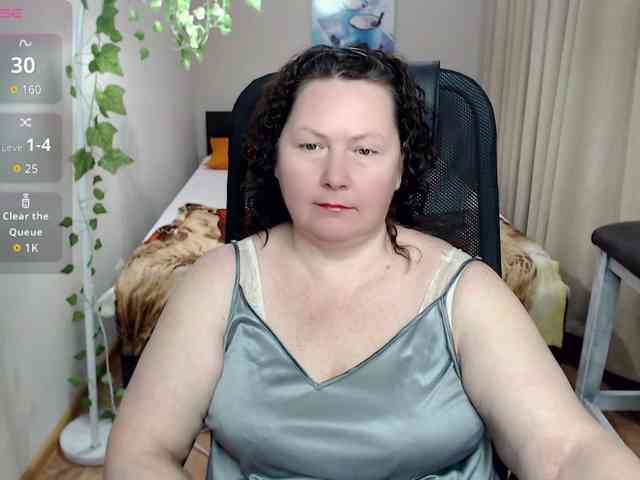 milf-hornys webcam