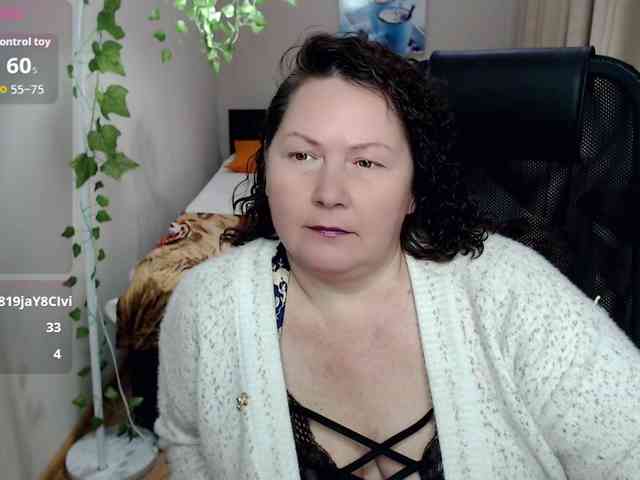milf-hornys webcam