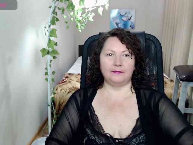 milf-hornys webcam