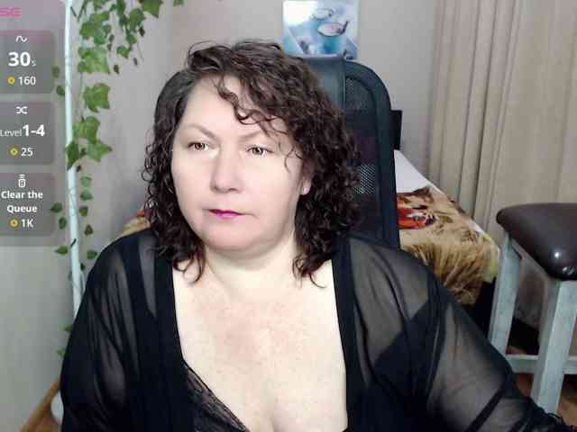 milf-hornys webcam