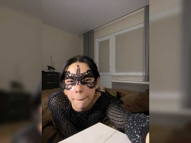 NoMoneyNoHoney's BongaCams profile