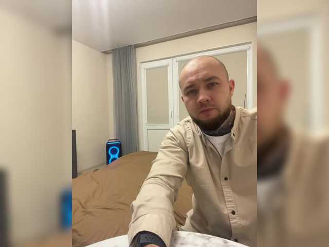 NoMoneyNoHoney's BongaCams show and profile