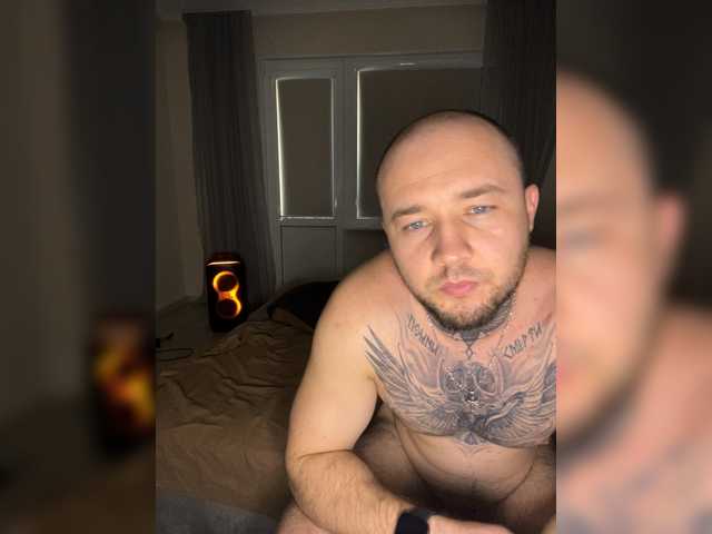 NoMoneyNoHoney's BongaCams show and profile