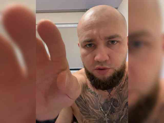 NoMoneyNoHoney webcam