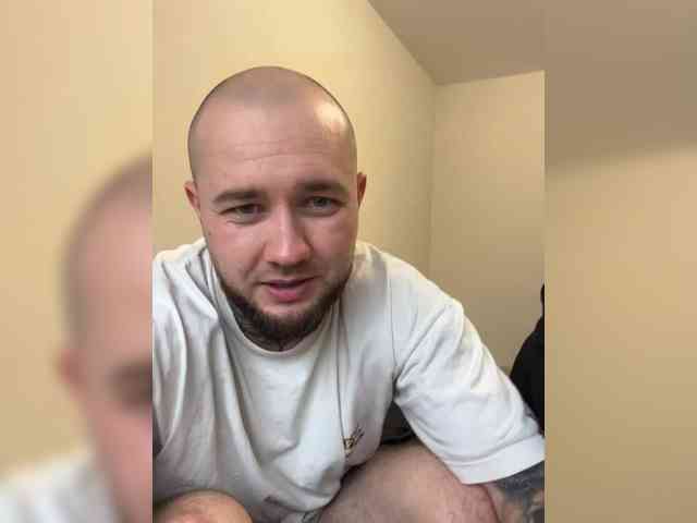 NoMoneyNoHoney webcam