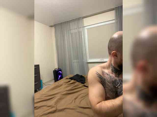 NoMoneyNoHoney webcam