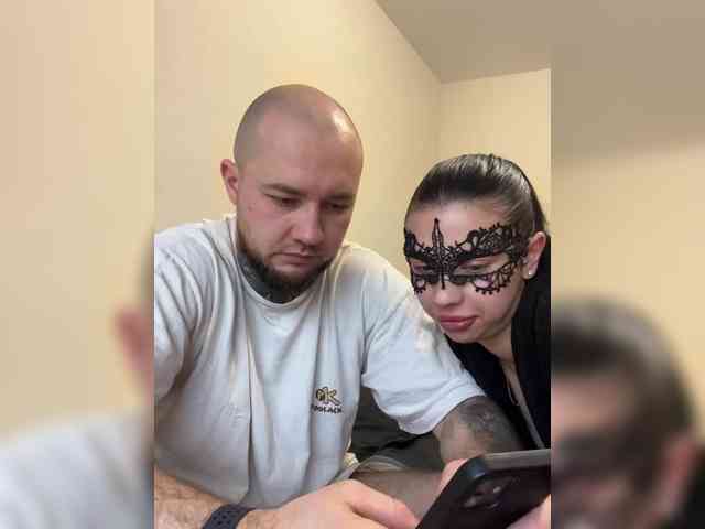 NoMoneyNoHoney webcam