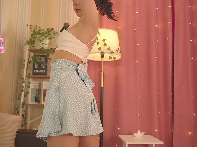 Winaria's BongaCams show and profile