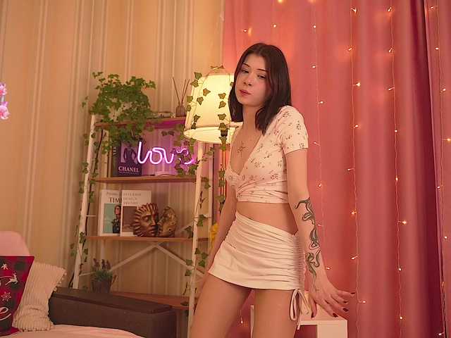 Winaria's BongaCams show and profile