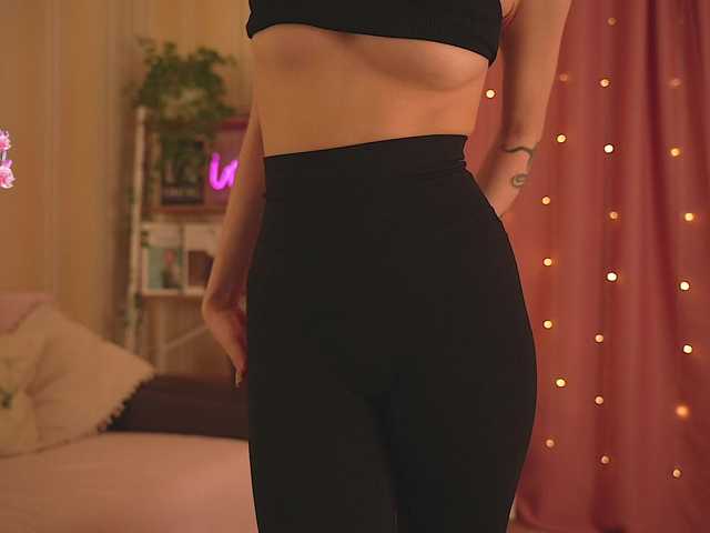 Winaria free chat on liveonude