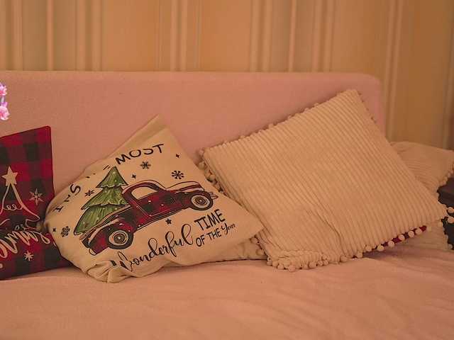 Winaria's BongaCams show and profile