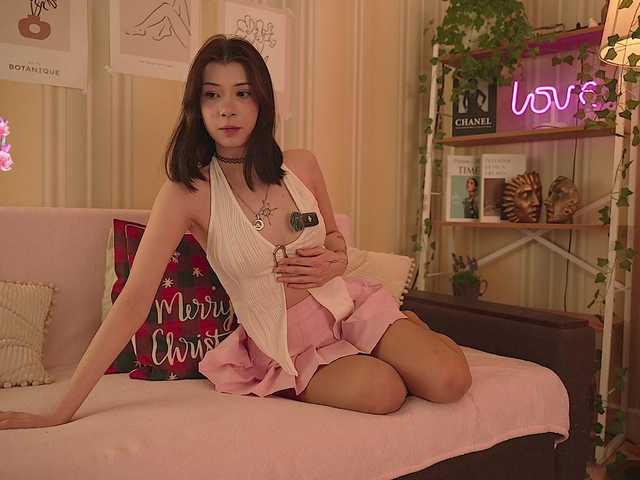 Winaria's BongaCams show and profile