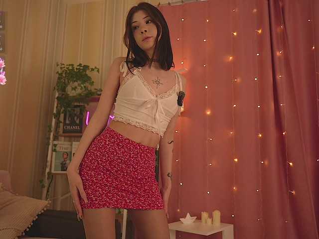 Winaria's BongaCams show and profile