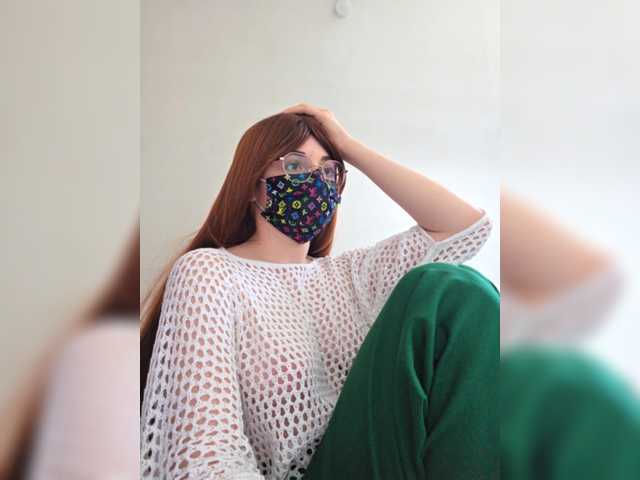 lynavave's BongaCams show and profile