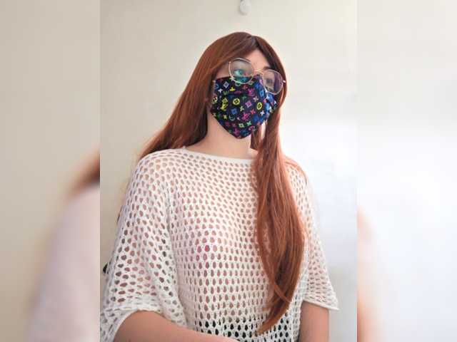 lynavave's BongaCams show and profile