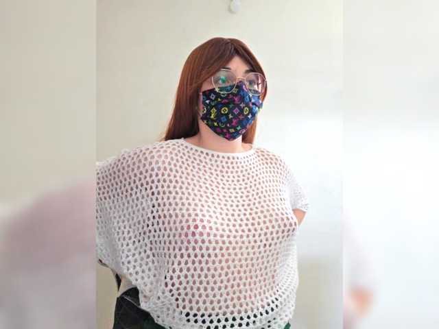 lynavave's BongaCams show and profile