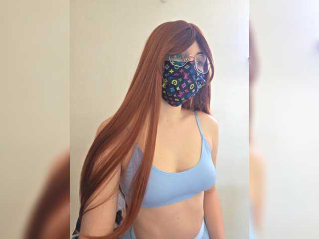 lynavave's BongaCams show and profile